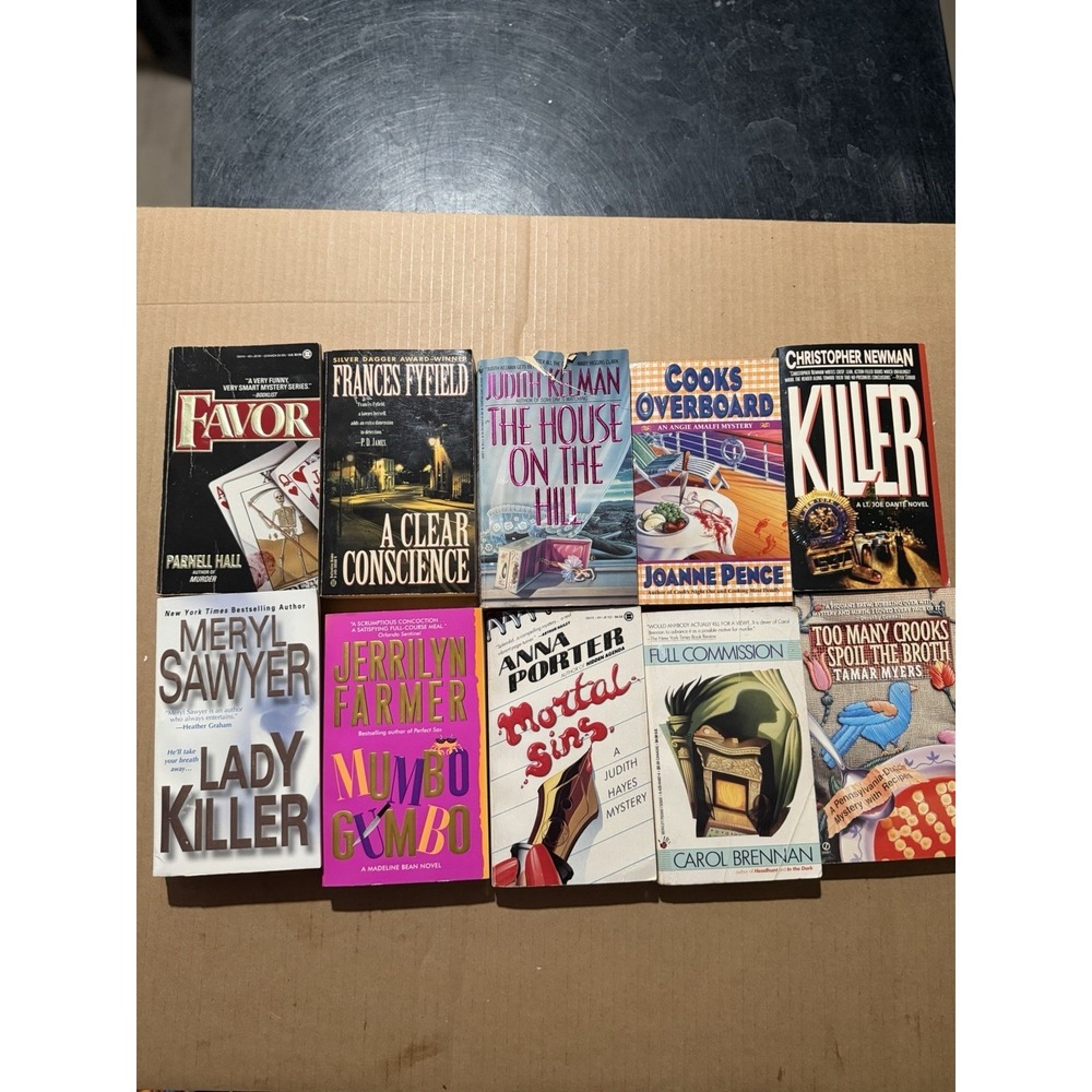 Lot of 10 random murder mystery novel paperback books, various authors B35